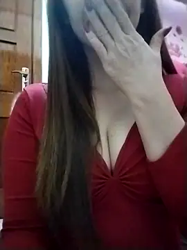 Snapshot of Emili68 chatting on January 2026 09:02:02 AM Emili68 online show from January 2026 09:02:02 AM