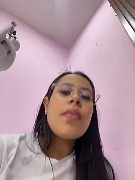 PaulaCruz01 online show from February 2026 07:53:02 PM