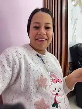 PaulaCruz01 online show from February 2026 07:10:02 PM