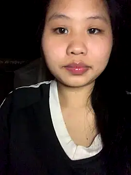 Snapshot of Miuu-Miuu chatting on November 2025 03:12:02 PM Miuu-Miuu online show from November 2025 03:12:02 PM