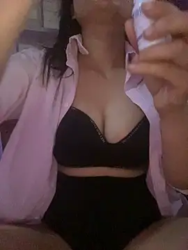 Snapshot of Nanalove68 chatting on March 2026 05:35:01 AM Nanalove68 online show from March 2026 05:35:01 AM