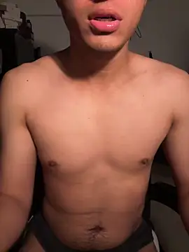 Snapshot of VERGALARGA120 chatting on December 2025 12:39:02 AM VERGALARGA120 online show from December 2025 12:39:02 AM