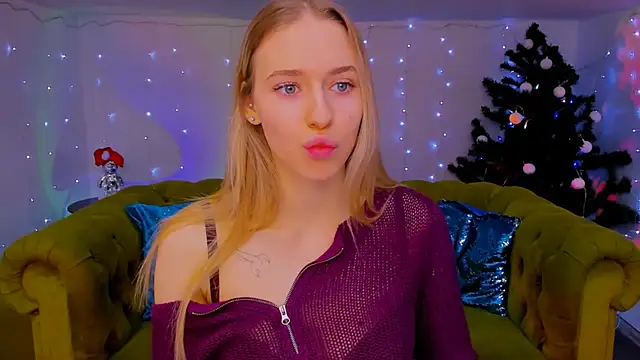 sassy cutie online show from December 2025 05:59:02 AM