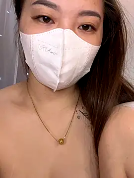 helo-kitty online show from December 2025 12:17:01 AM