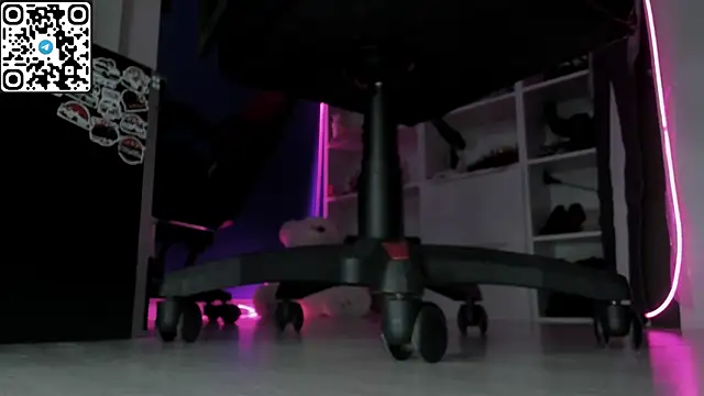 Holy Mistress S online show from June 2026 07:55:01 AM