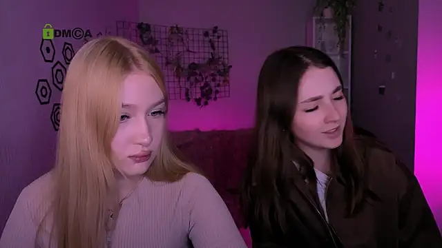 alisabliss online show from April 2026 07:25:02 PM