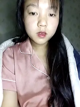 Quynhsumon online show from February 2026 02:56:02 PM