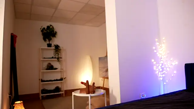 Snapshot of Ny_mphie chatting on March 2026 07:02:02 AM Ny mphie online show from March 2026 07:02:02 AM