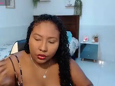 KaroldelaTorree online show from October 2025 03:07:01 PM