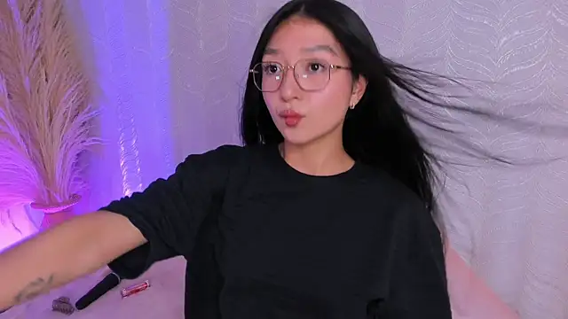 sydney miller  online show from July 2026 12:08:01 AM