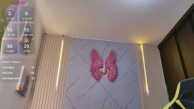 Sara swift9 online show from March 2026 08:04:01 PM