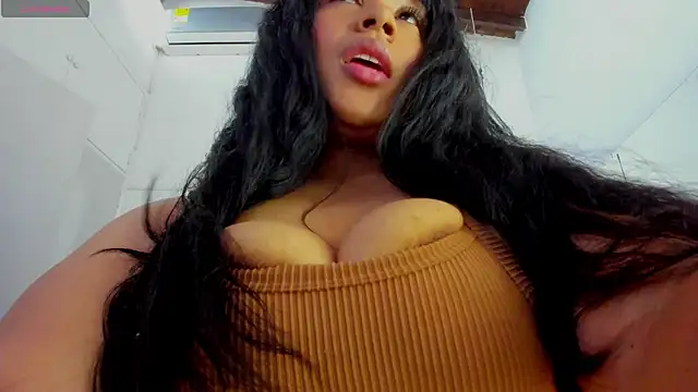 EmmadaSilva online show from May 2026 07:11:02 PM