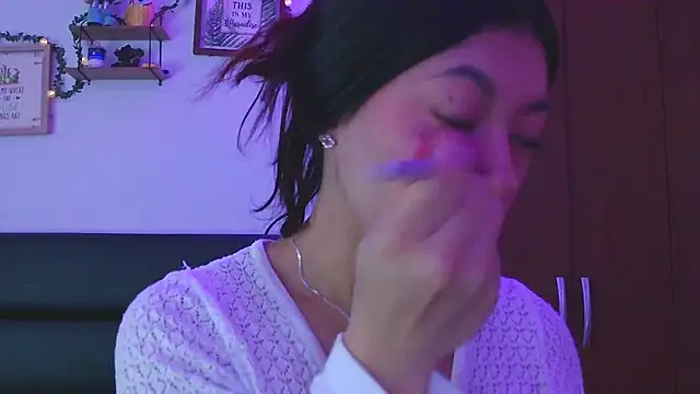 LissyM online show from December 2025 08:02:01 PM