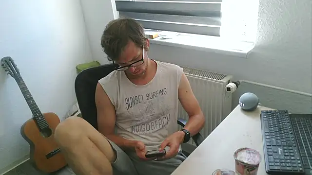 StephPra94 online show from June 2026 12:03:01 PM