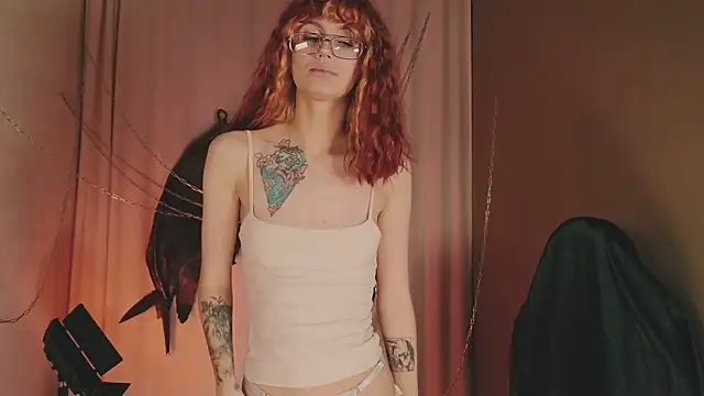 Cherryl Florence online show from November 2025 08:31:01 PM