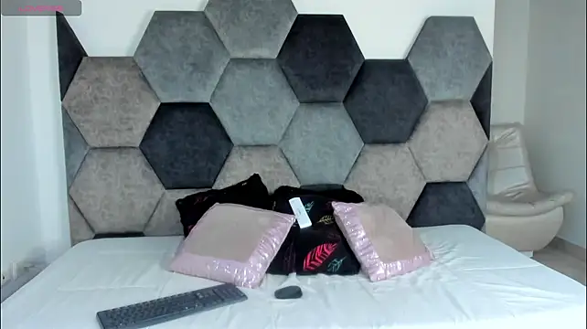 Cloy Areo online show from June 2026 11:38:01 AM
