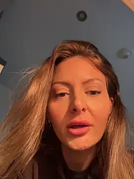 Lovelavender  online show from May 2026 12:33:02 PM