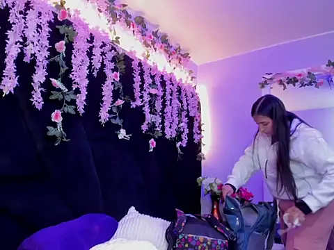 Gabyy Cooper  online show from July 2026 02:09:02 AM