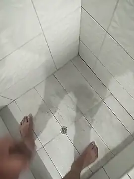 Snapshot of Niyorquino26 chatting on October 2025 01:43:02 PM Niyorquino26 online show from October 2025 01:43:02 PM