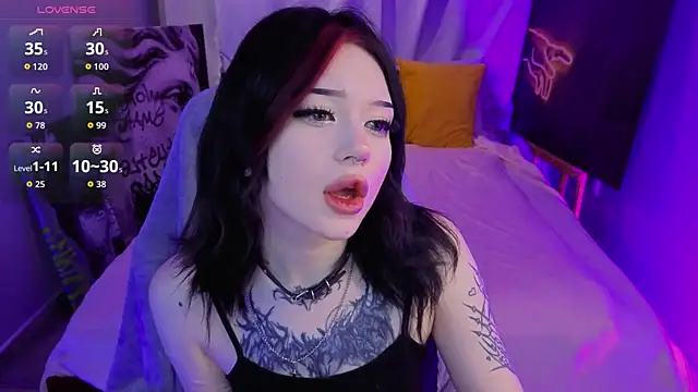 Emma Kirks online show from May 2026 05:48:01 AM