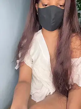 Snapshot of Cute_Marina chatting on April 2026 07:55:01 AM Cute Marina online show from April 2026 07:55:01 AM