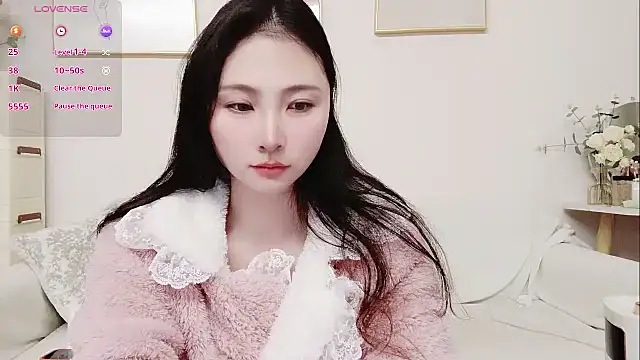 Snapshot of yuyan3929 chatting on February 2026 01:37:02 AM yuyan3929 online show from February 2026 01:37:02 AM