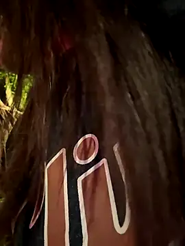 Snapshot of vivi-tara chatting on November 2025 03:06:02 PM vivi-tara online show from November 2025 03:06:02 PM