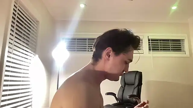 Snapshot of andrenoma427 chatting on November 2025 12:53:01 AM andrenoma427 online show from November 2025 12:53:01 AM