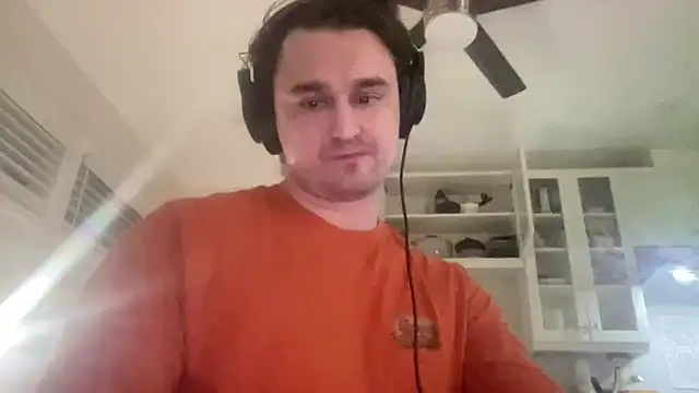 Snapshot of andrenoma427 chatting on January 2026 12:38:01 AM andrenoma427 online show from January 2026 12:38:01 AM