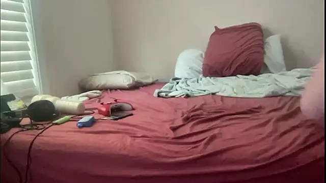 Snapshot of andrenoma427 chatting on February 2026 02:43:01 PM andrenoma427 online show from February 2026 02:43:01 PM