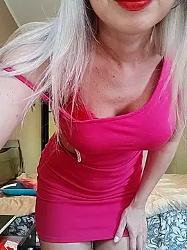 Snapshot of SelinaLovqx chatting on November 2025 09:32:01 AM SelinaLovqx online show from November 2025 09:32:01 AM