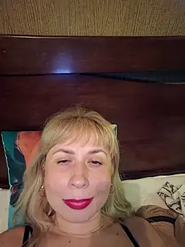 Snapshot of SelinaLovqx chatting on March 2026 01:56:02 AM SelinaLovqx online show from March 2026 01:56:02 AM