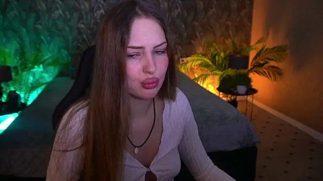 Snapshot of AleksaaJoy chatting on May 2026 09:16:01 PM AleksaaJoy online show from May 2026 09:16:01 PM