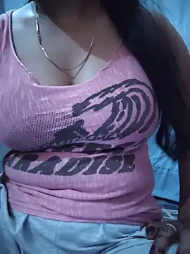 Ezabelljohn online show from June 2026 03:30:01 AM