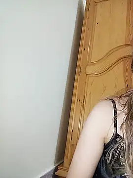 indilasixeey online show from July 2026 10:02:02 PM