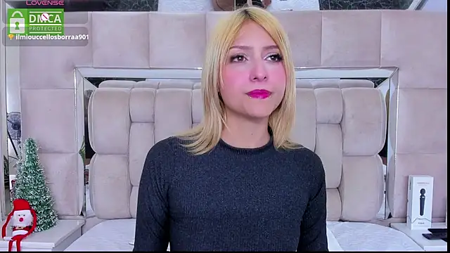 Snapshot of daniiela_beteche777 chatting on November 2025 02:36:01 AM daniiela beteche777 online show from November 2025 02:36:01 AM