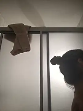 Snapshot of DESIRIE0609 chatting on November 2025 02:34:02 AM DESIRIE0609 online show from November 2025 02:34:02 AM