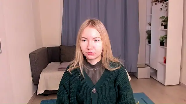 Snapshot of CathyHeximer chatting on November 2025 07:14:02 AM CathyHeximer online show from November 2025 07:14:02 AM