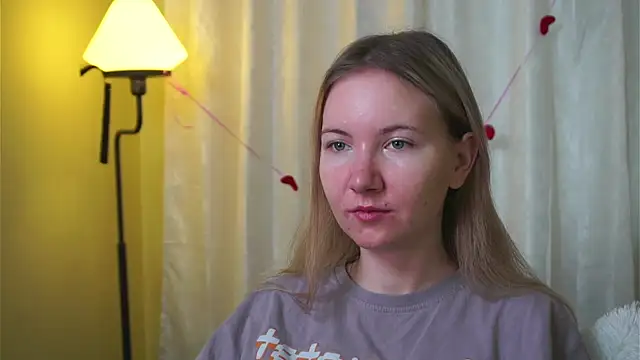 Snapshot of CathyHeximer chatting on February 2026 07:13:02 AM CathyHeximer online show from February 2026 07:13:02 AM