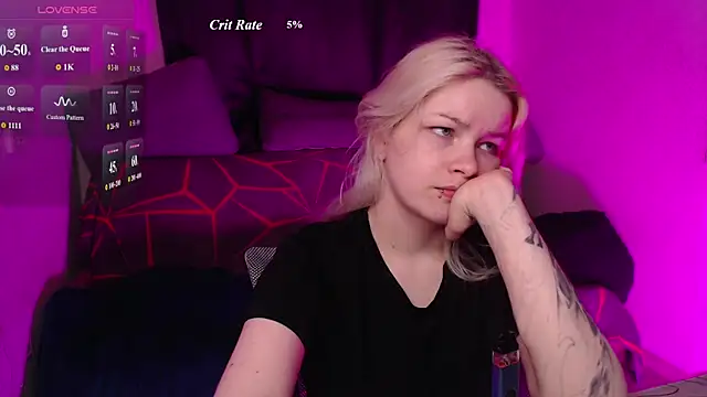 CherryNight6 online show from May 2026 09:00:01 PM