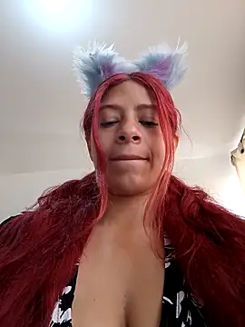 Lunatemptress4 online show from December 2025 01:50:02 PM