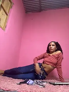 Gigi Scott  online show from March 2026 01:23:02 AM