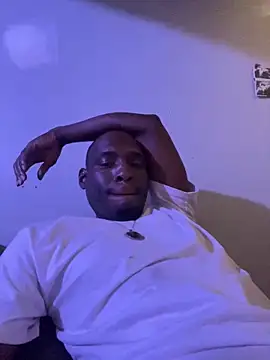 DiabloDicc74 online show from October 2025 03:25:01 AM