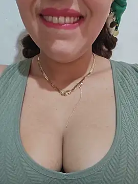 Sexy-girl online show from May 2026 11:06:01 AM