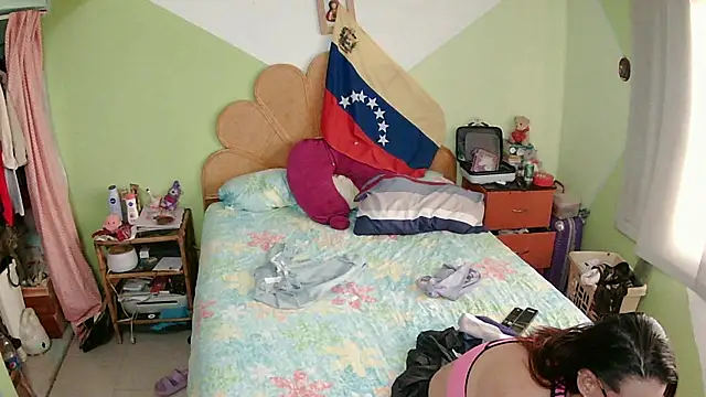 Destrukturada online show from February 2026 07:10:01 PM