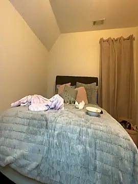 Snapshot of ForbiddenAddictions chatting on November 2025 11:27:01 PM ForbiddenAddictions online show from November 2025 11:27:01 PM