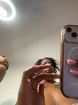 Snapshot of ForbiddenAddictions chatting on March 2026 06:35:02 PM ForbiddenAddictions online show from March 2026 06:35:02 PM