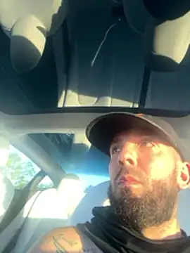 Snapshot of Jamall27 chatting on January 2026 12:52:01 PM Jamall27 online show from January 2026 12:52:01 PM