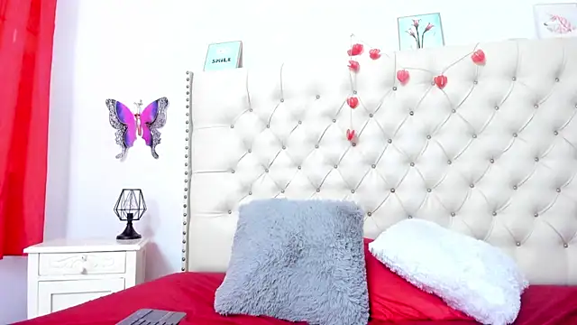 celena wonder online show from November 2025 07:24:01 PM