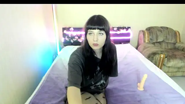 Snapshot of Quietdaisy chatting on October 2025 06:08:01 PM Quietdaisy online show from October 2025 06:08:01 PM